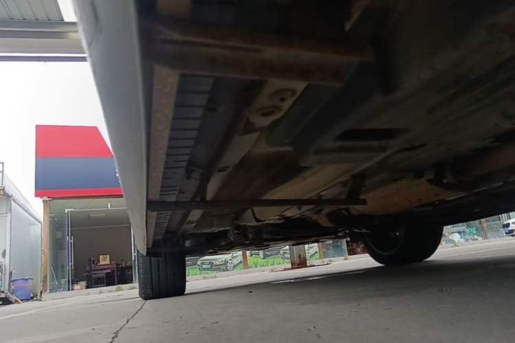 Used Wey VV7 2017 2.0T Flagship Model Left Side Sill