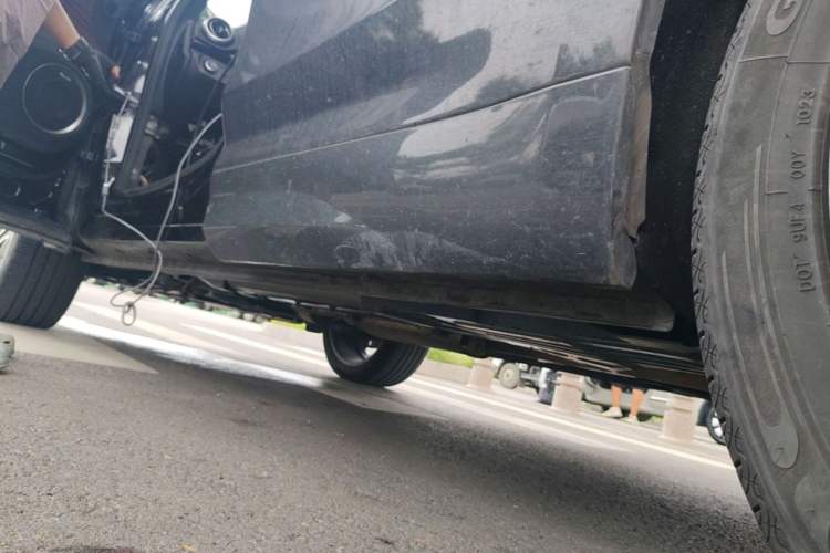 Used Wey VV7 2017 2.0T Flagship Model Left Side Sill
