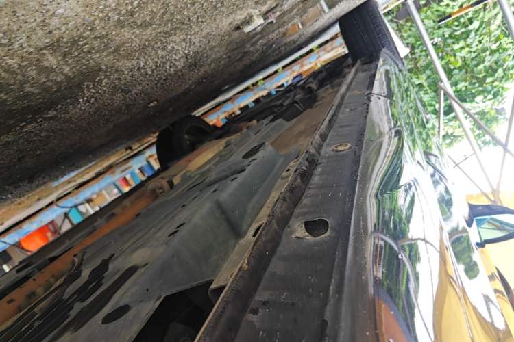 Used Wey VV7 2017 2.0T Ultra-Luxury Version Left Side Sill