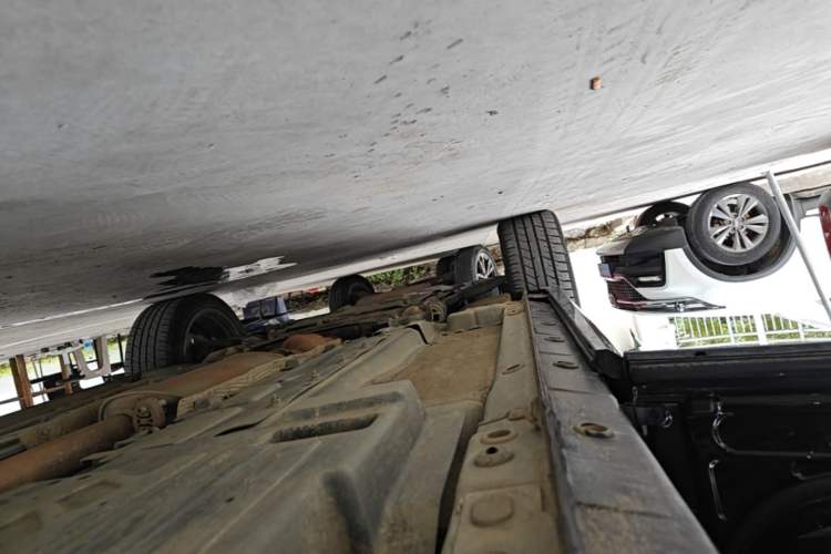 Used Wey VV7 2017 2.0T Flagship Model Left Side Sill