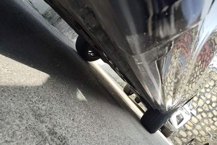 Used Wey VV7 2017 2.0T Ultra-Luxury Version Left Side Sill