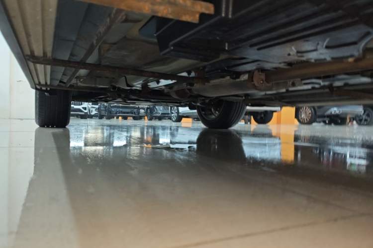 Used Wey VV7 2017 2.0T Luxury Model Left Side Sill