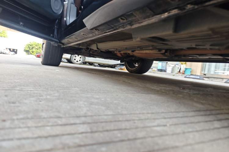 Used Wey VV7 2017 2.0T Flagship Model Left Side Sill