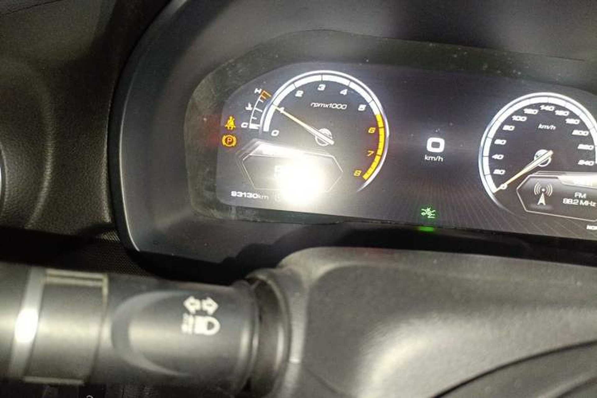 Used Wey VV7 2017 2.0T Luxury Model Odometer Close Up