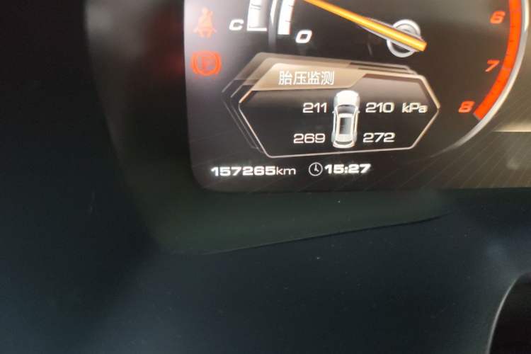 Used Wey VV7 2017 2.0T Ultra-Luxury Version Odometer Close Up