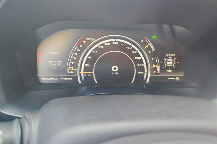 Used Wey VV7 2017 2.0T Flagship Model Odometer Close Up