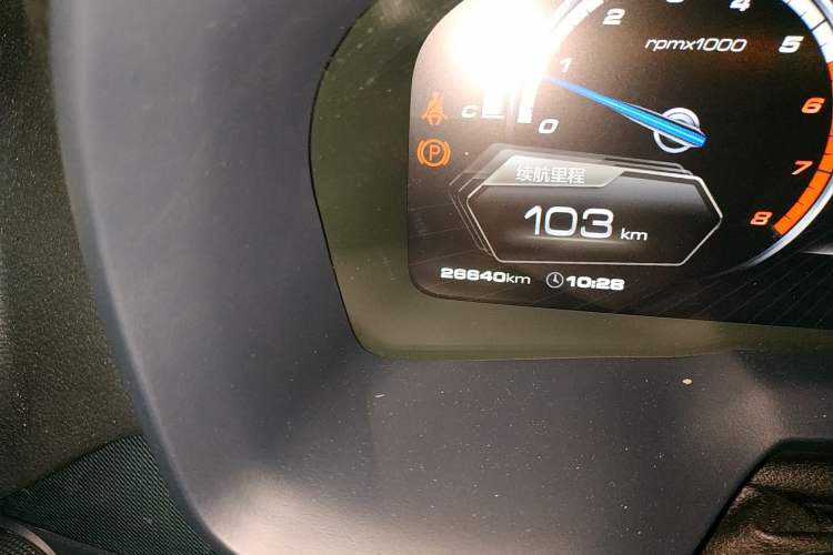 Used Wey VV7 2017 2.0T Ultra-Luxury Version Odometer Close Up