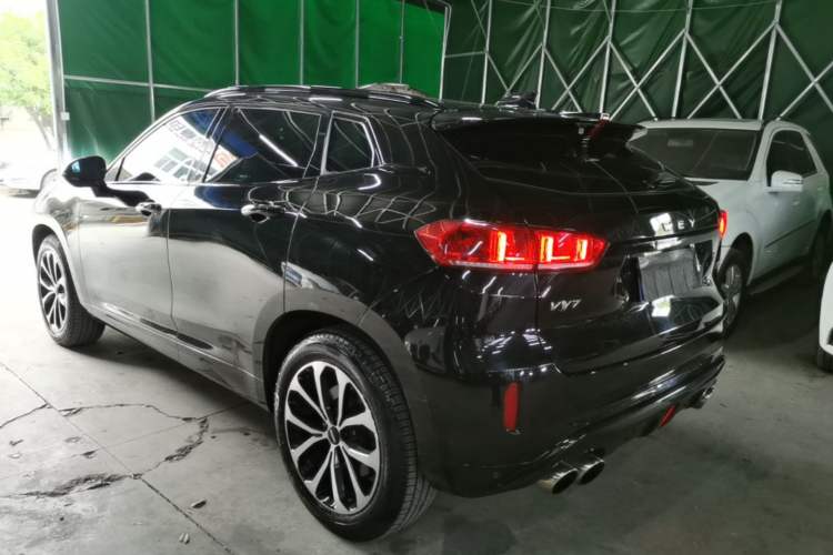 Used Wey VV7 2017 2.0T Ultra-Luxury Version Rear Left 45 Deg