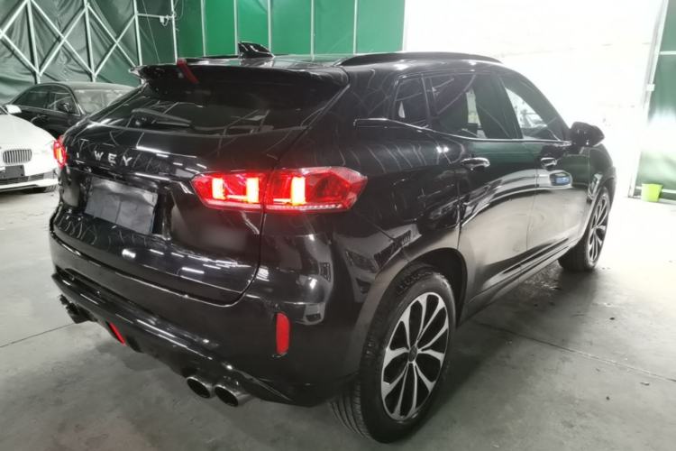 Used Wey VV7 2017 2.0T Ultra-Luxury Version Rear Right 45 Deg