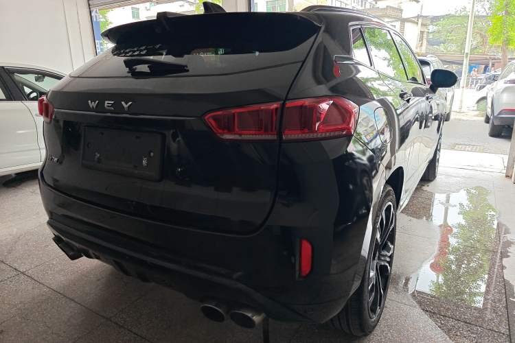 Used Wey VV7 2017 2.0T Flagship Model Rear Right 45 Deg