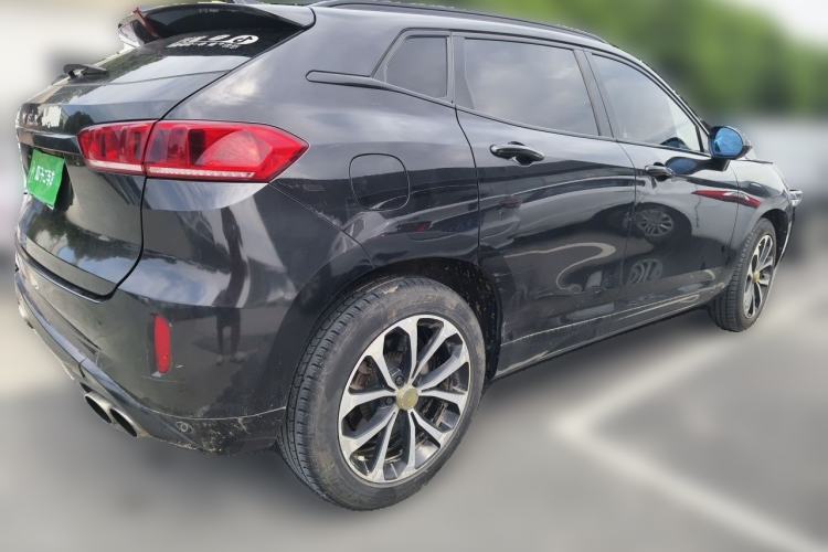 Used Wey VV7 2017 2.0T Luxury Model Rear Right 45 Deg