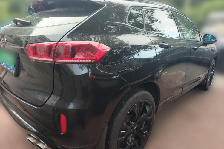 Used Wey VV7 2017 2.0T Flagship Model Rear Right 45 Deg