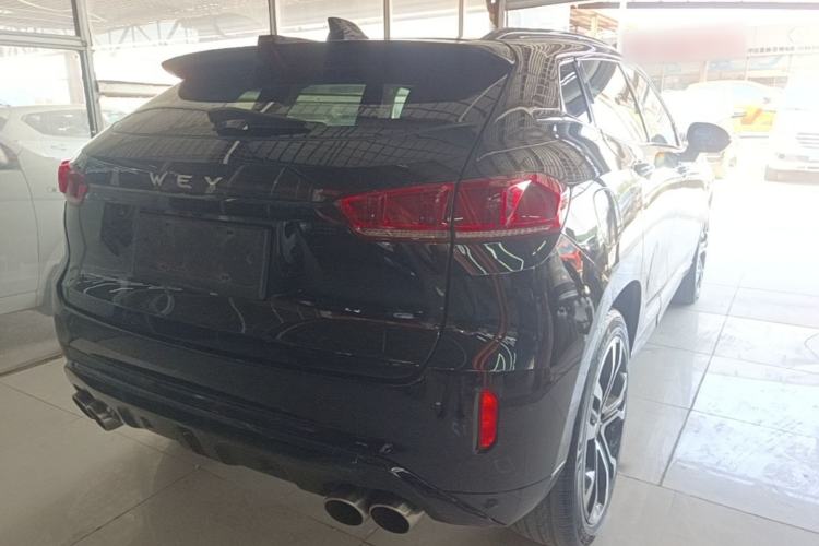 Used Wey VV7 2017 2.0T Flagship Model Rear Right 45 Deg