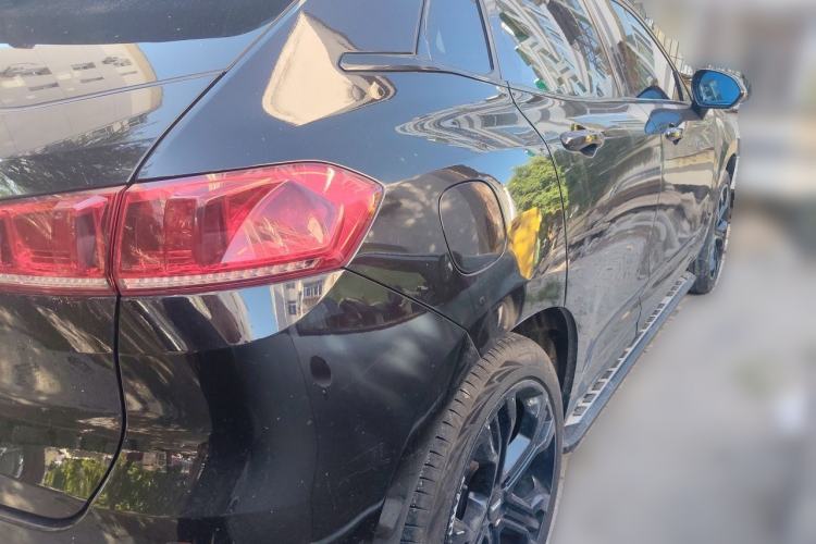Used Wey VV7 2017 2.0T Flagship Model Rear Right 45 Deg