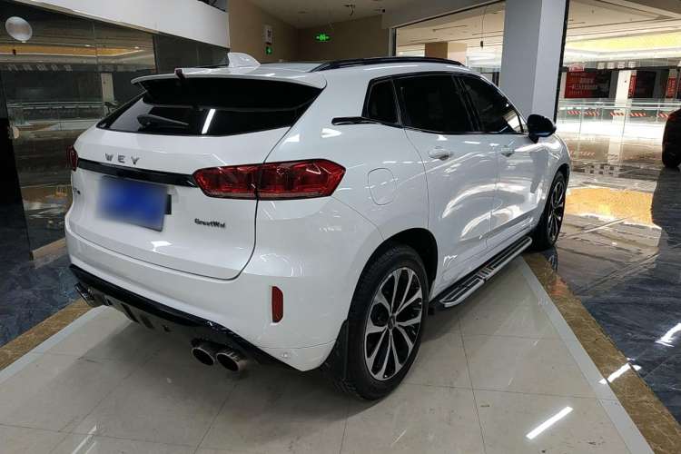 Used Wey VV7 2017 2.0T Ultra-Luxury Version Rear Right 45 Deg