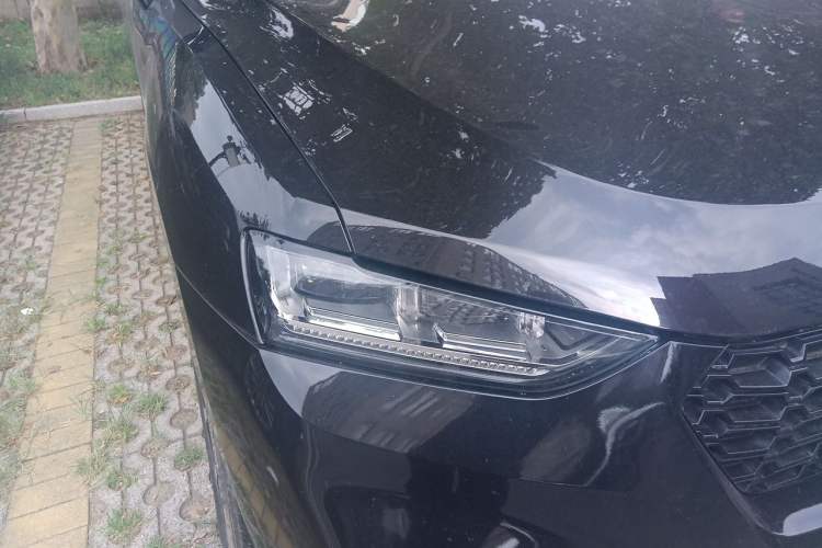 Used Wey VV7 2017 2.0T Luxury Model Right Front Headlight