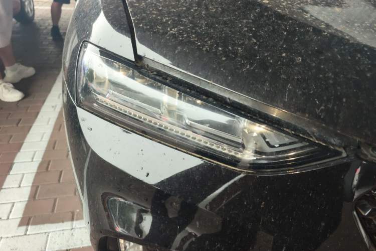 Used Wey VV7 2017 2.0T Flagship Model Right Front Headlight