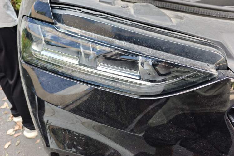 Used Wey VV7 2017 2.0T Flagship Model Right Front Headlight