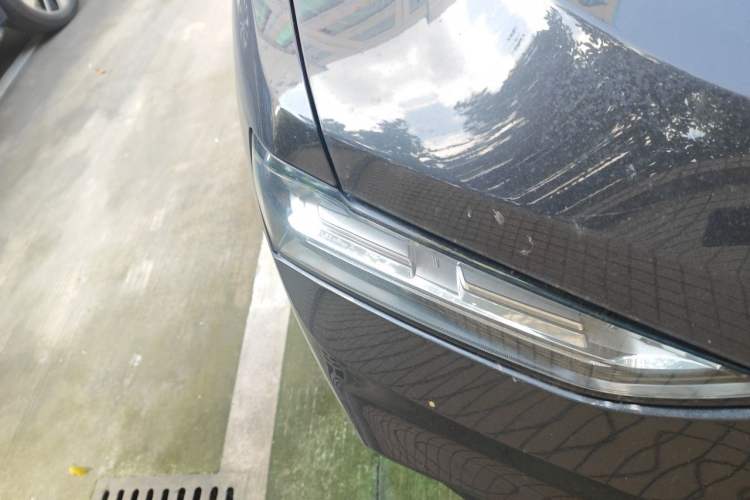 Used Wey VV7 2017 2.0T Flagship Model Right Front Headlight