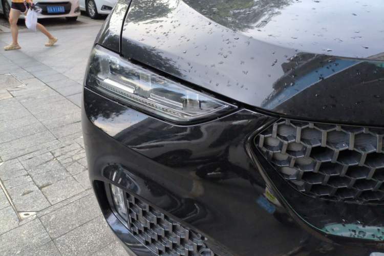 Used Wey VV7 2017 VV7c 2.0T Luxury Model Right Front Headlight