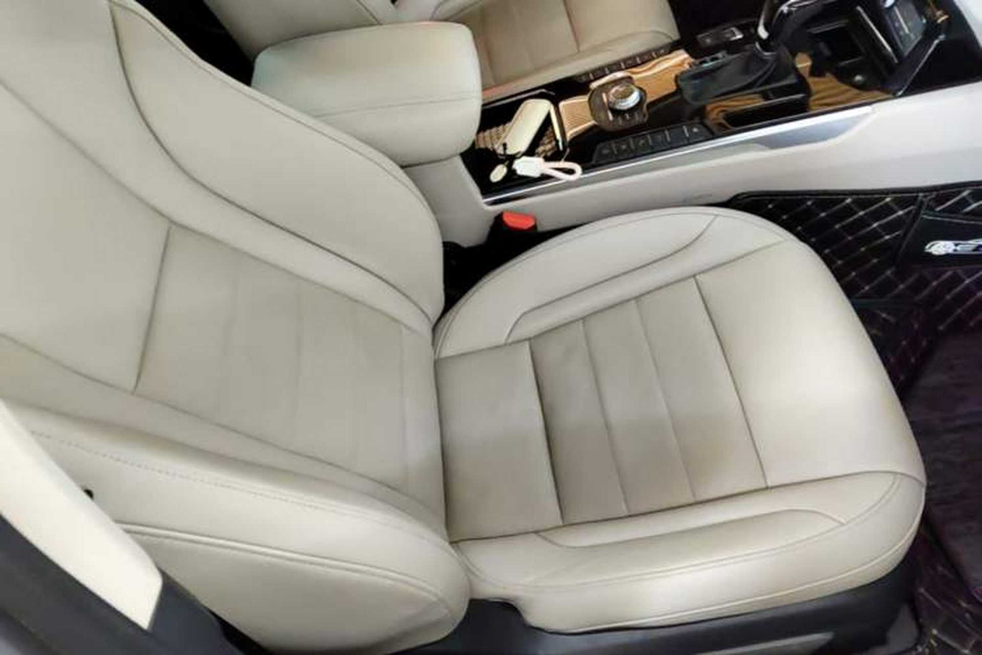 Used Wey VV7 2017 2.0T Flagship Model Right Front Seat