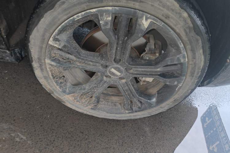 Used Wey VV7 2017 2.0T Flagship Model Right Front Wheel Hub