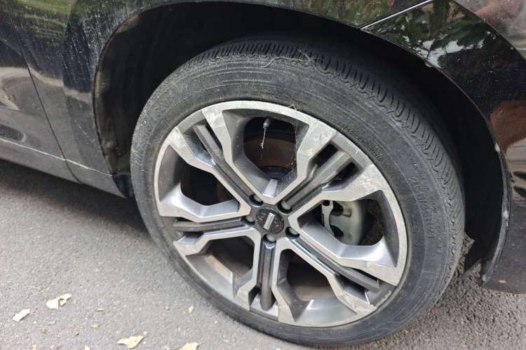 Used Wey VV7 2017 2.0T Flagship Model Right Front Wheel Hub