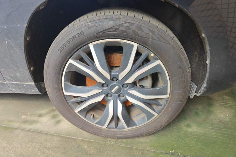 Used Wey VV7 2017 2.0T Flagship Model Right Front Wheel Hub