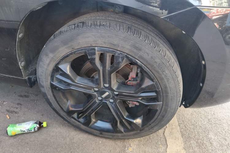 Used Wey VV7 2017 2.0T Luxury Model Right Front Wheel Hub