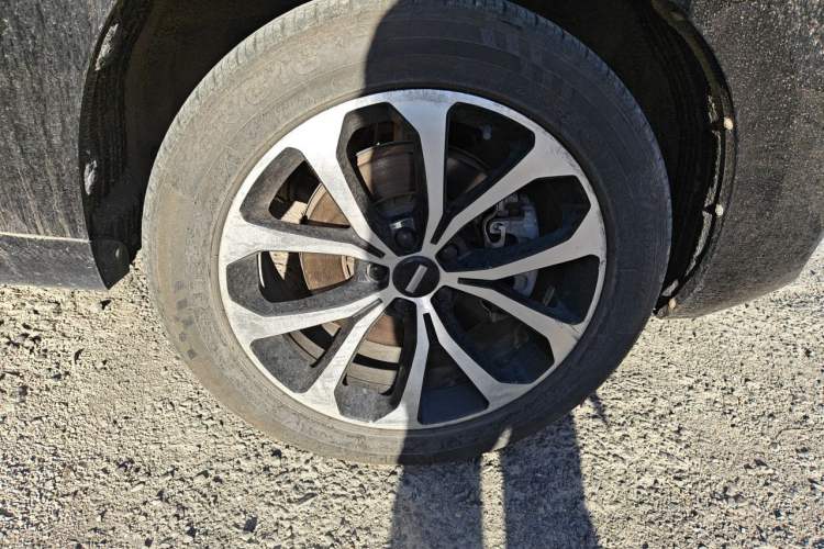 Used Wey VV7 2017 2.0T Ultra-Luxury Version Right Front Wheel Hub