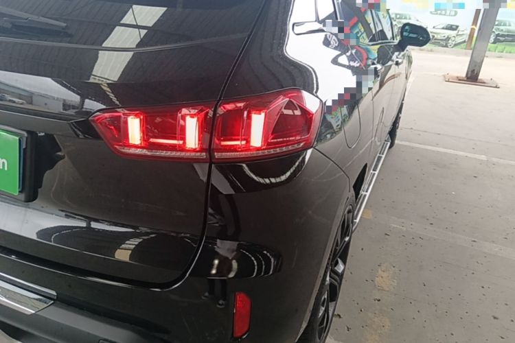 Used Wey VV7 2017 2.0T Flagship Model Right Rear Taillight