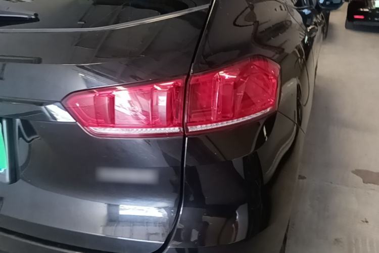 Used Wey VV7 2017 2.0T Flagship Model Right Rear Taillight