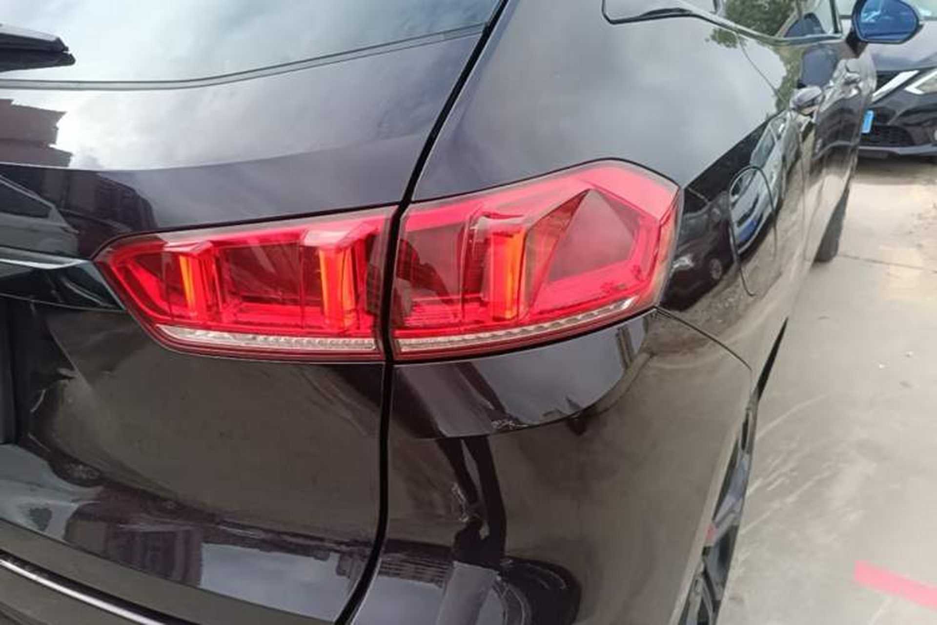 Used Wey VV7 2017 2.0T Flagship Model Right Rear Taillight