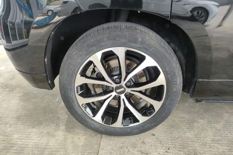 Used Wey VV7 2017 2.0T Ultra-Luxury Version Right Rear Wheel Hub