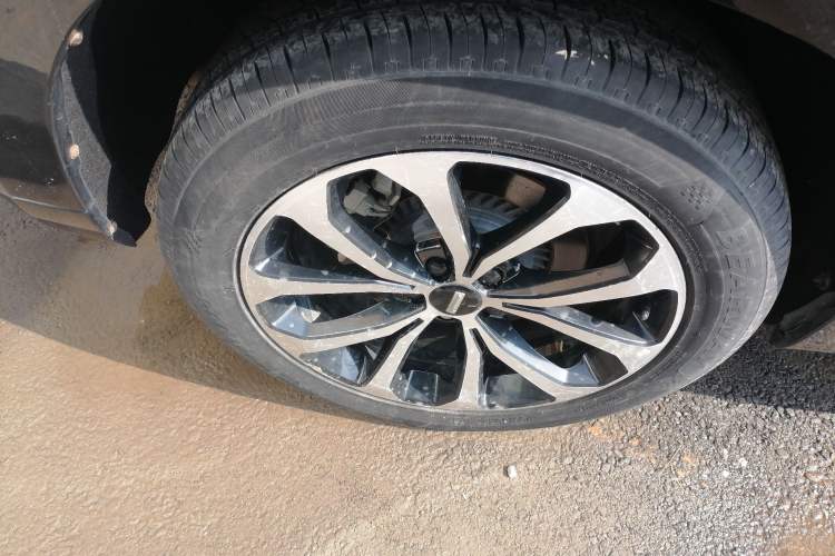 Used Wey VV7 2017 2.0T Ultra-Luxury Version Right Rear Wheel Hub