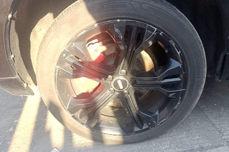 Used Wey VV7 2017 2.0T Flagship Model Right Rear Wheel Hub