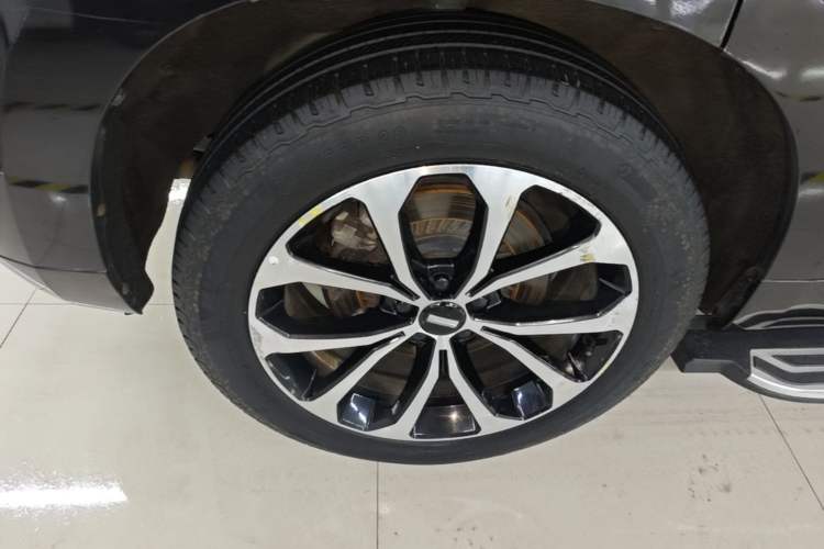 Used Wey VV7 2017 2.0T Luxury Model Right Rear Wheel Hub