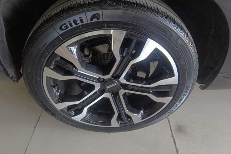Used Wey VV7 2017 2.0T Flagship Model Right Rear Wheel Hub