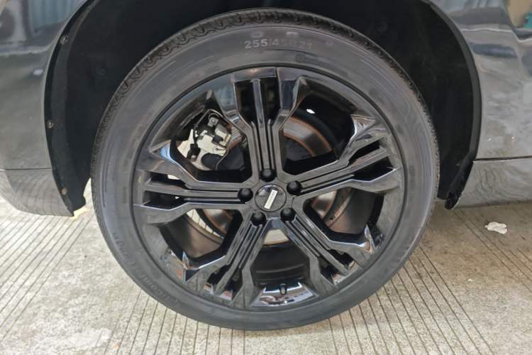 Used Wey VV7 2017 2.0T Flagship Model Right Rear Wheel Hub