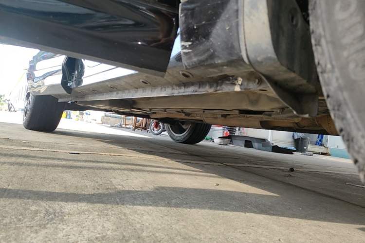 Used Wey VV7 2017 2.0T Flagship Model Right Side Sill