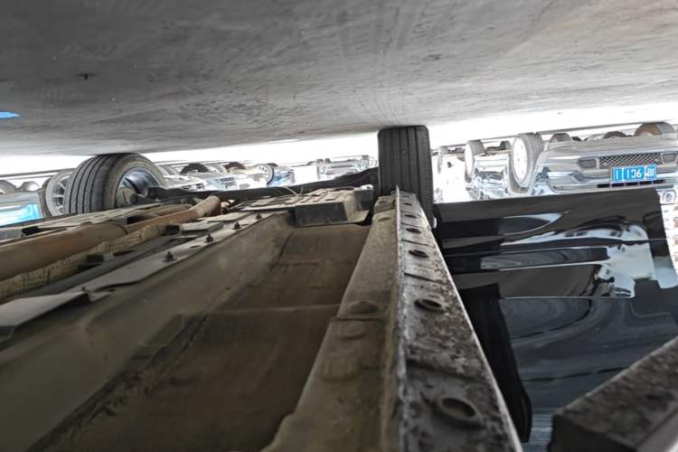 Used Wey VV7 2017 2.0T Flagship Model Right Side Sill