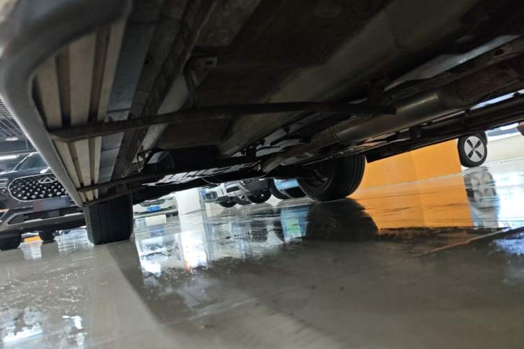 Used Wey VV7 2017 2.0T Luxury Model Right Side Sill