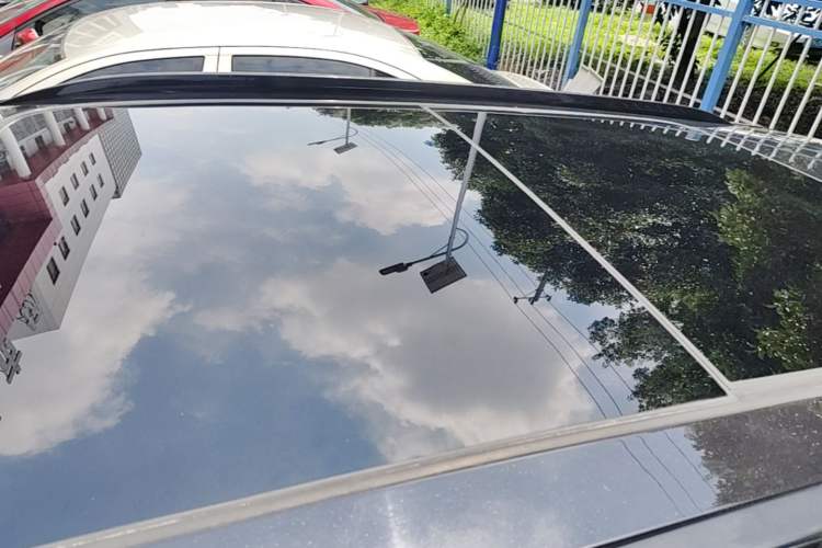 Used Wey VV7 2017 2.0T Flagship Model Roof