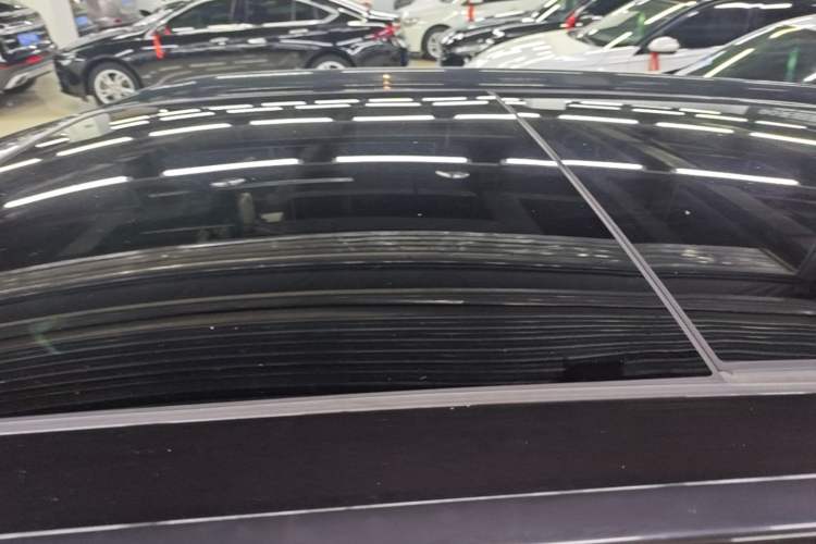 Used Wey VV7 2017 2.0T Luxury Model Roof