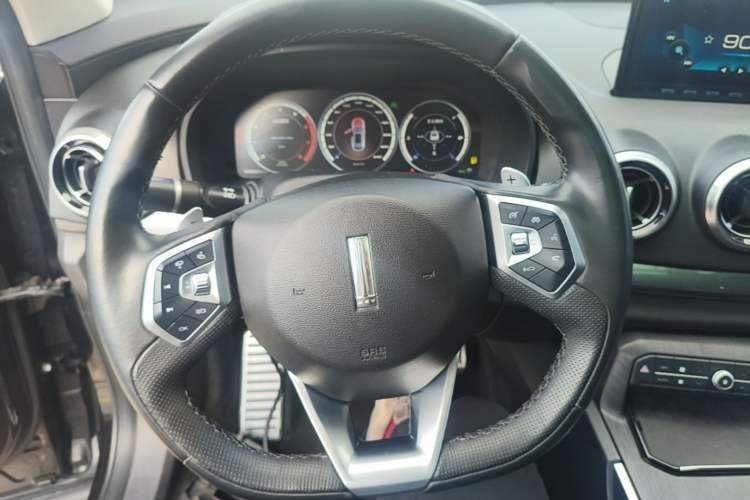 Used Wey VV7 2017 2.0T Flagship Model Steering Wheel