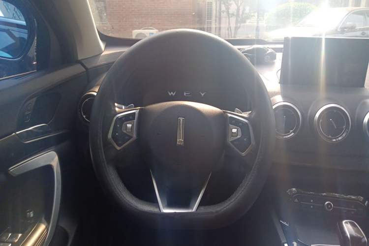 Used Wey VV7 2017 2.0T Luxury Model Steering Wheel