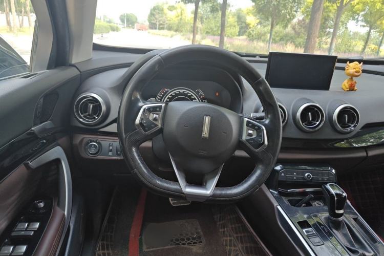Used Wey VV7 2017 2.0T Flagship Model Steering Wheel