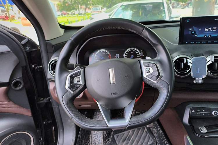 Used Wey VV7 2017 2.0T Ultra-Luxury Version Steering Wheel