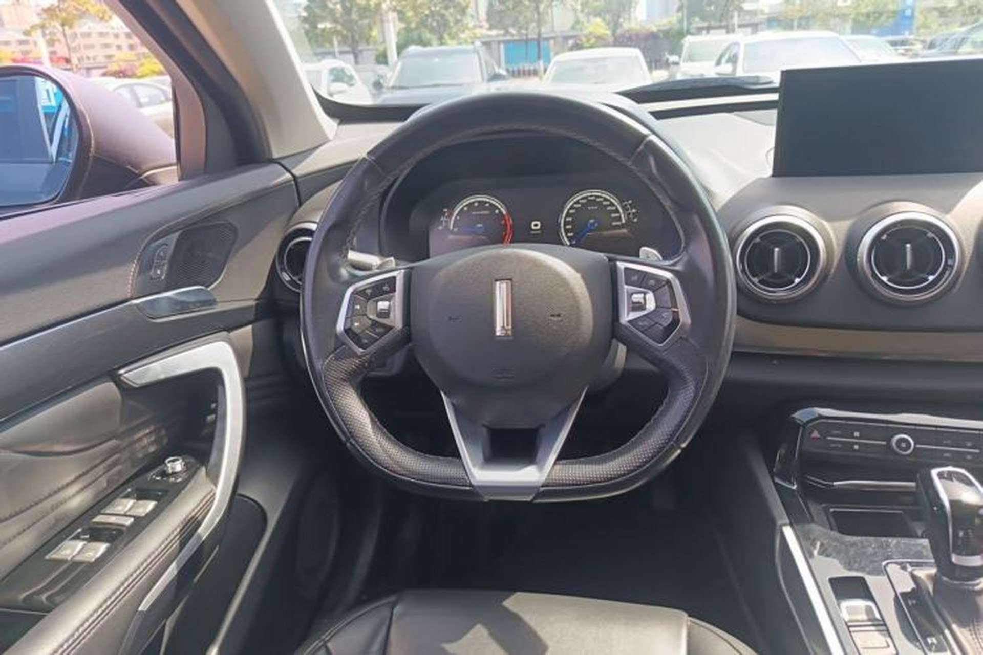 Used Wey VV7 2017 2.0T Luxury Model Steering Wheel