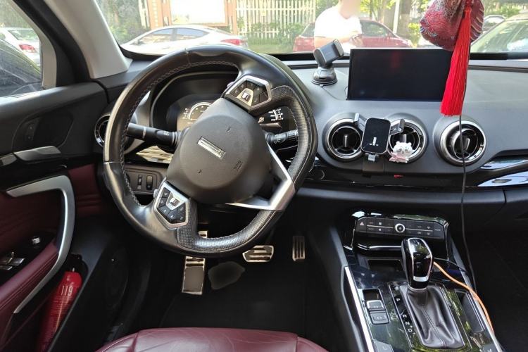 Used Wey VV7 2017 2.0T Flagship Model Steering Wheel
